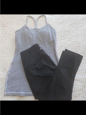 Lululemon capris leggings and tank top, size 4